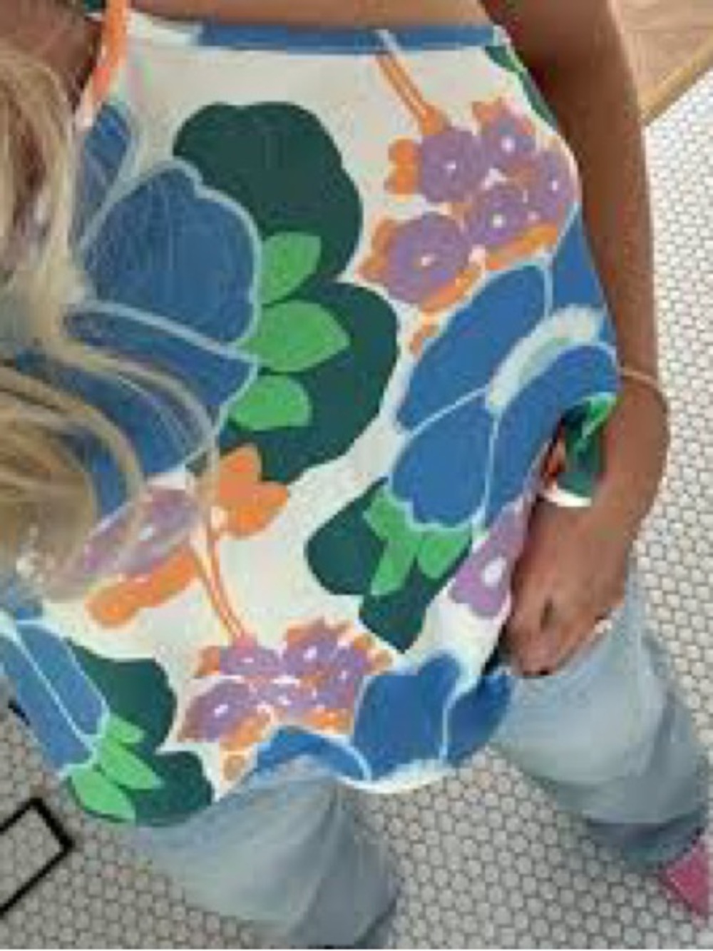 Zara Floral Halter Crop Top - Picture 4 of 9